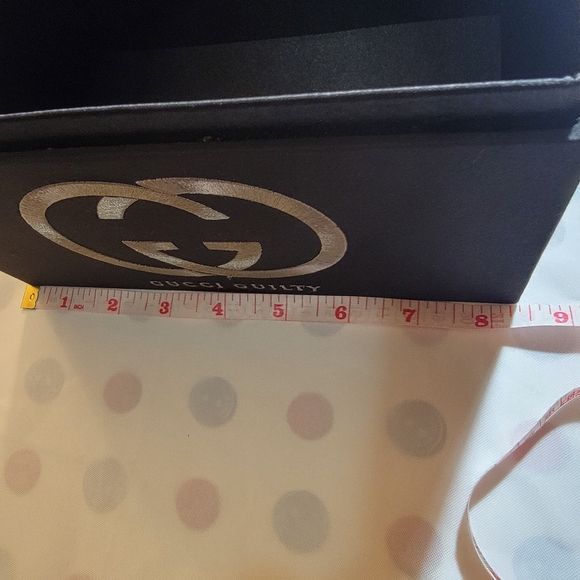 GUCCI Guilty Gift Storage Box - Picture 10 of 11